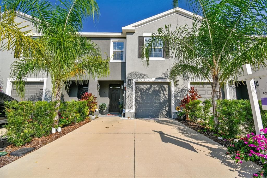 32573 TURTLE GRACE LOOP WESLEY CHAPEL, FL 33545