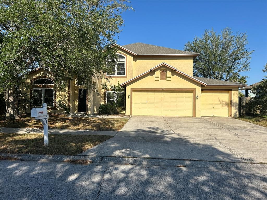 1325 HATCHER LOOP DRIVE BRANDON, FL 33511