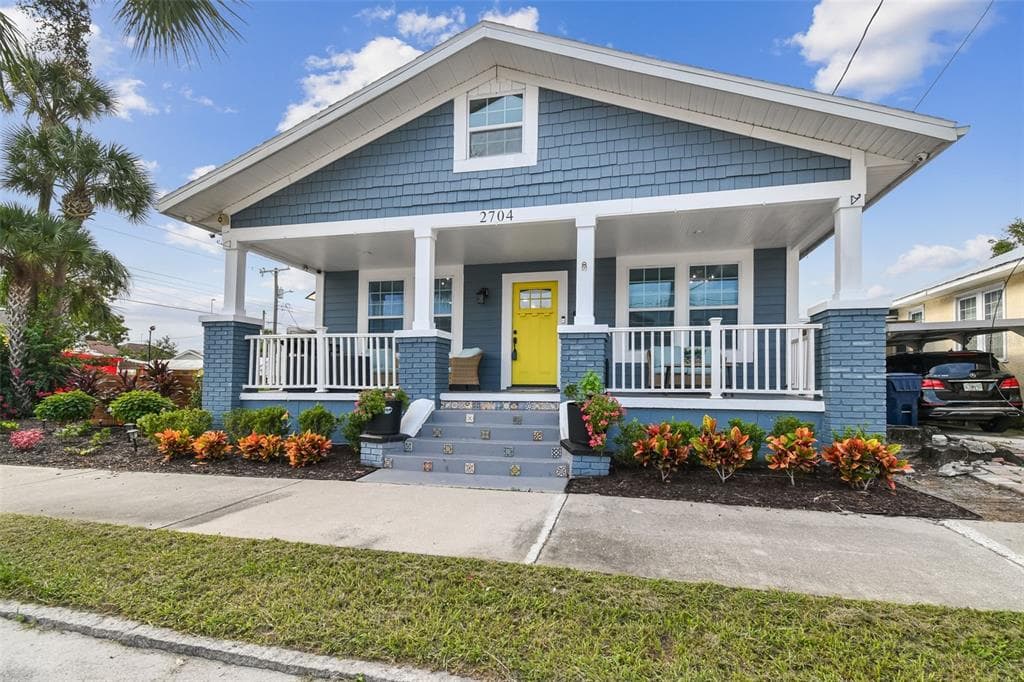 2704 W MAIN STREET TAMPA, FL 33607