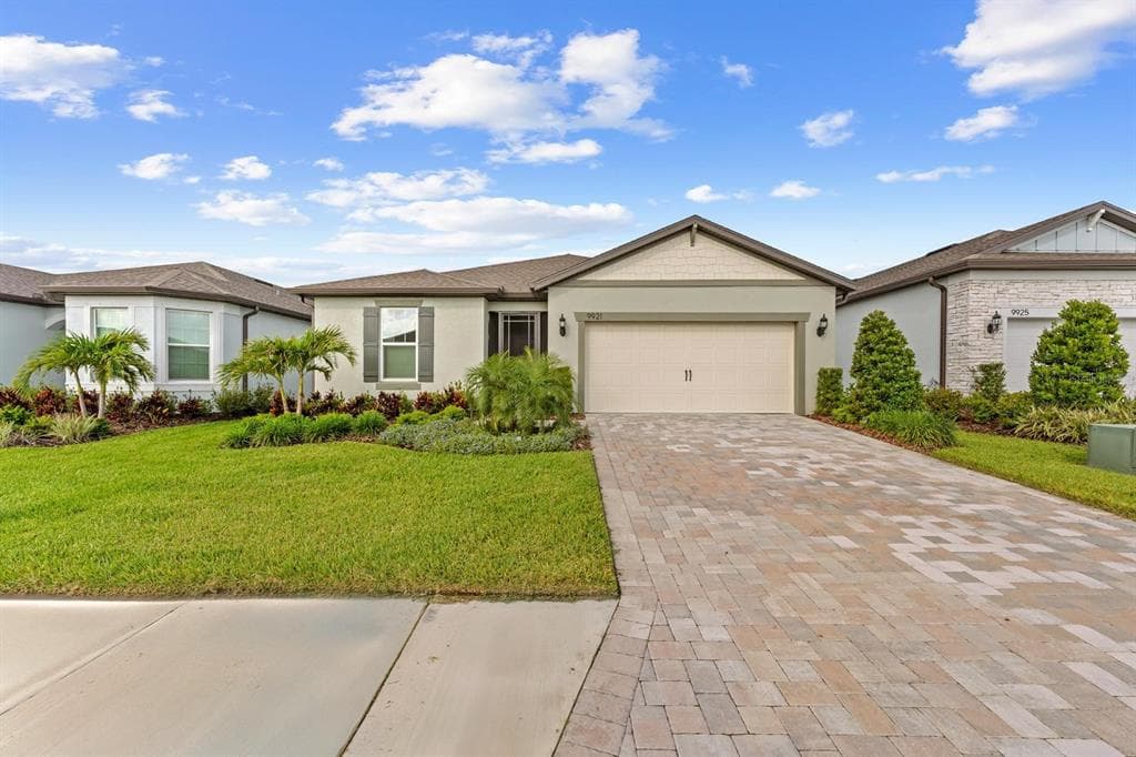 9921 PIER POINT TERRACE PARRISH, FL 34219