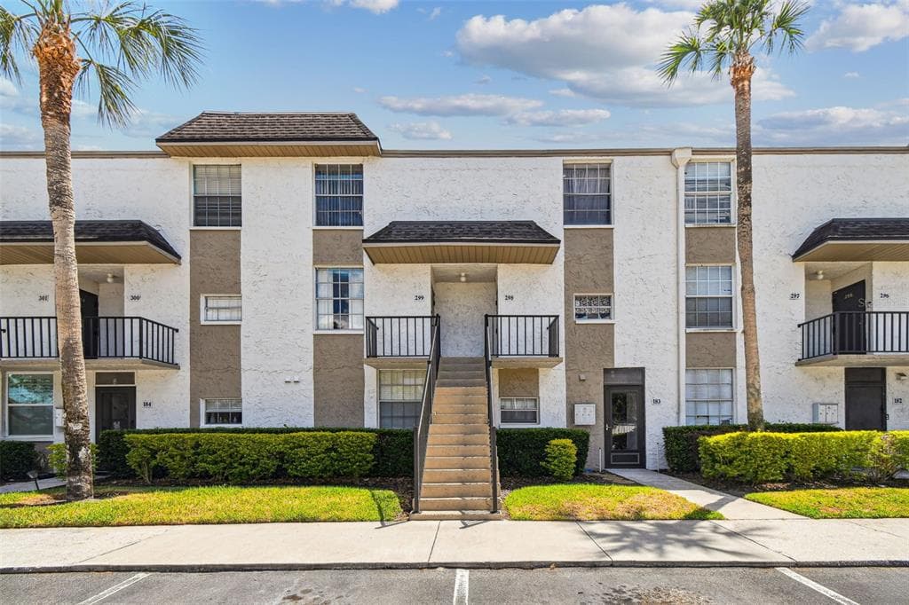 107 CALDWELL DRIVE UNIT 299 BRANDON, FL 33510