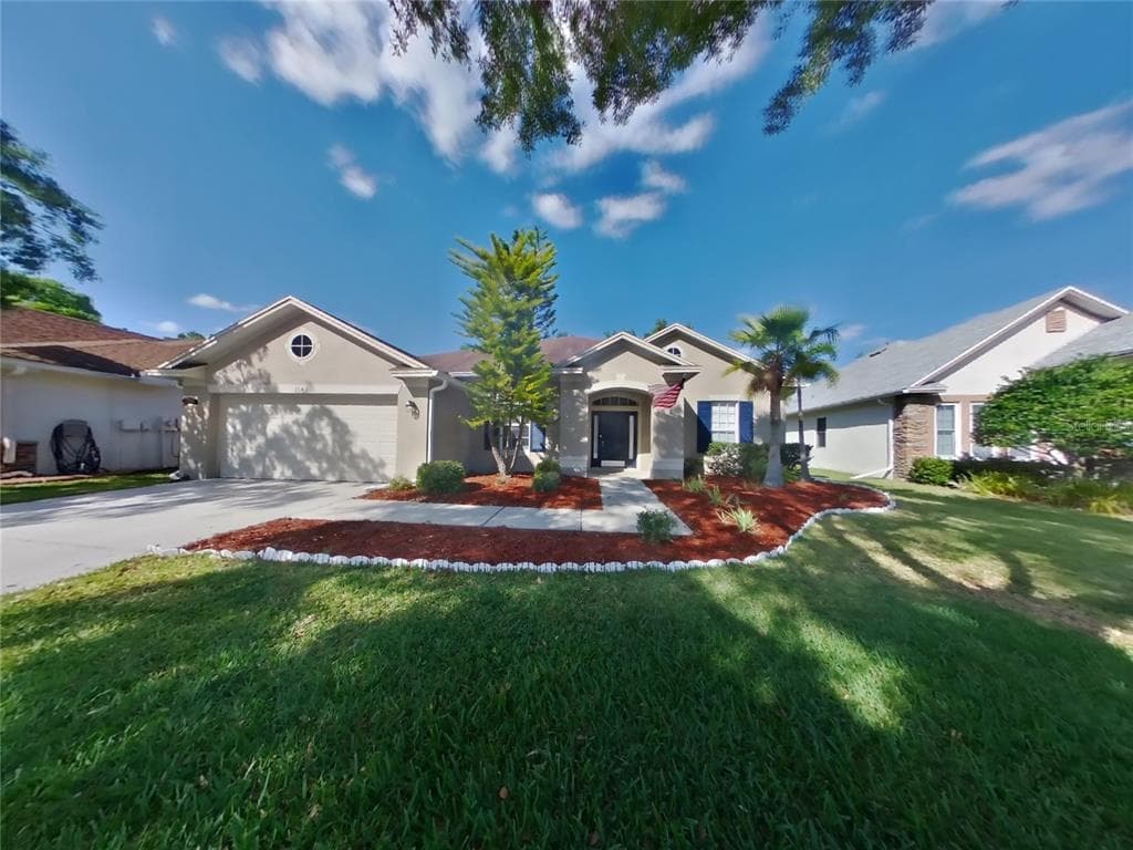 7646 WHISPERING WIND DRIVE LAND O LAKES, FL 34637