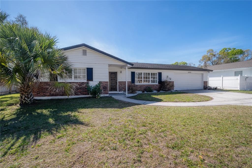6765 RALSTON BEACH CIRCLE TAMPA, FL 33614