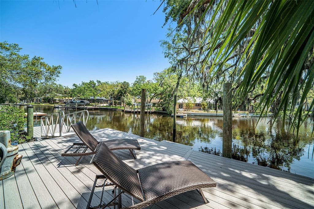 5910 RIVER ROAD NEW PORT RICHEY, FL 34652