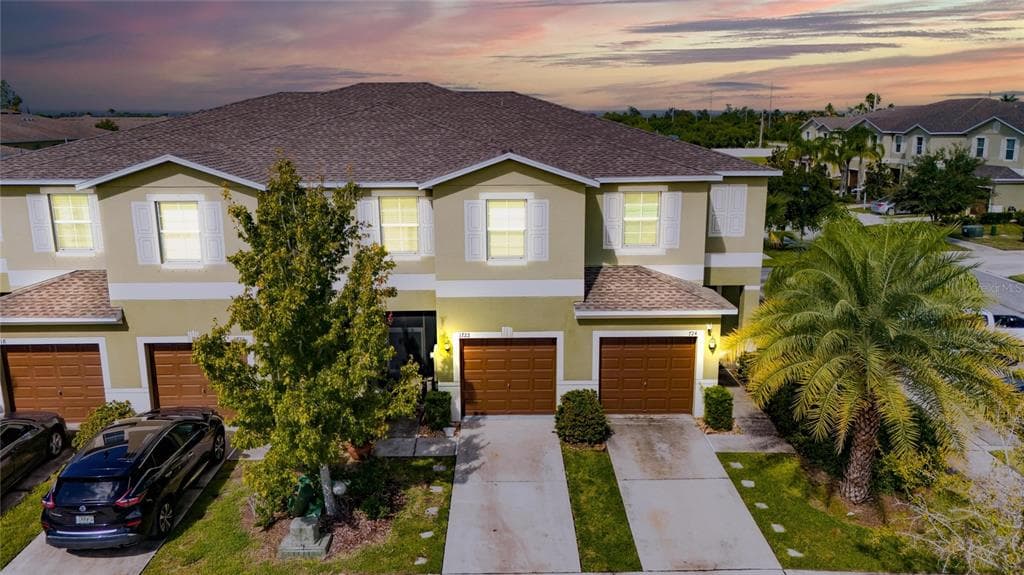1722 IVORY GOOSE PLACE RUSKIN, FL 33570