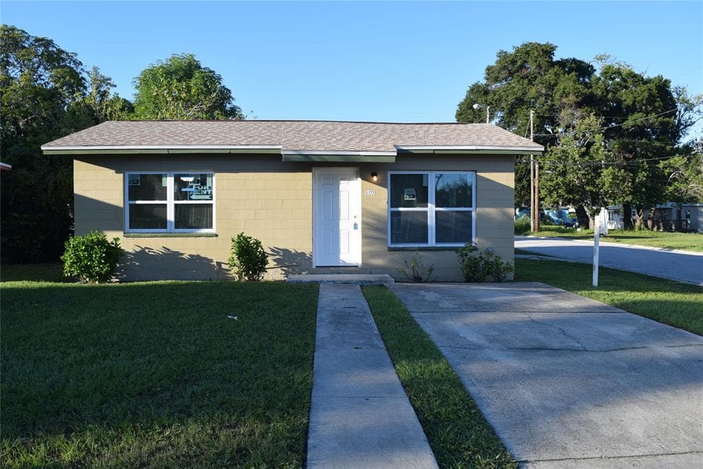 1801 13TH AVENUE S ST PETERSBURG, FL 33712