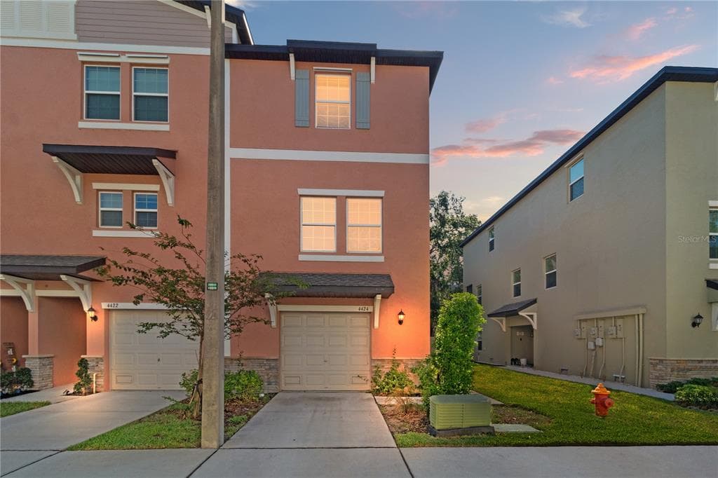 4424 TUSCAN LOON DRIVE TAMPA, FL 33619