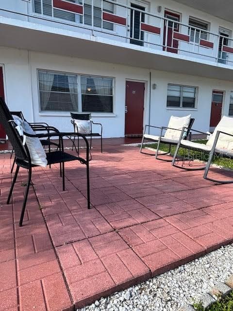 2050 58TH AVENUE N UNIT 6 ST PETERSBURG, FL 33714