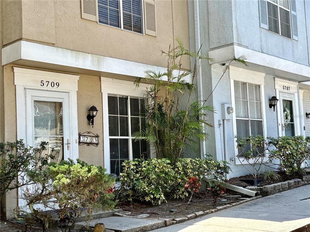5709 DALDEN DRIVE TEMPLE TERRACE, FL 33617