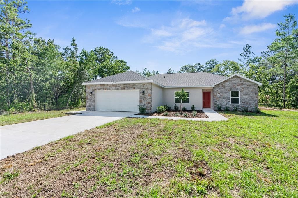16456 MANOR ROAD WEEKI WACHEE, FL 34614