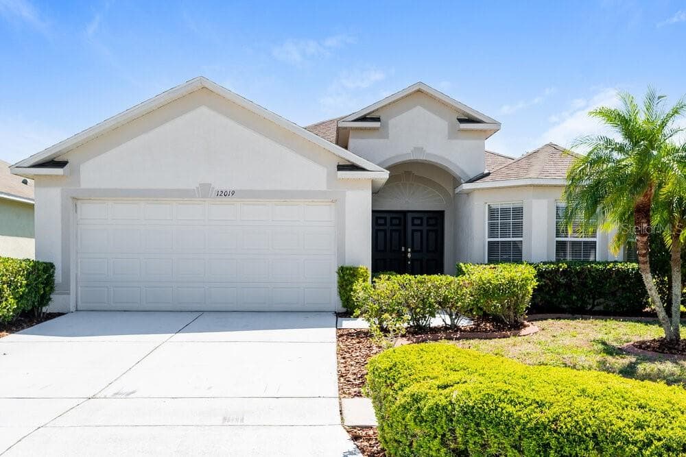 12019 BUTLER WOODS CIRCLE RIVERVIEW, FL 33579