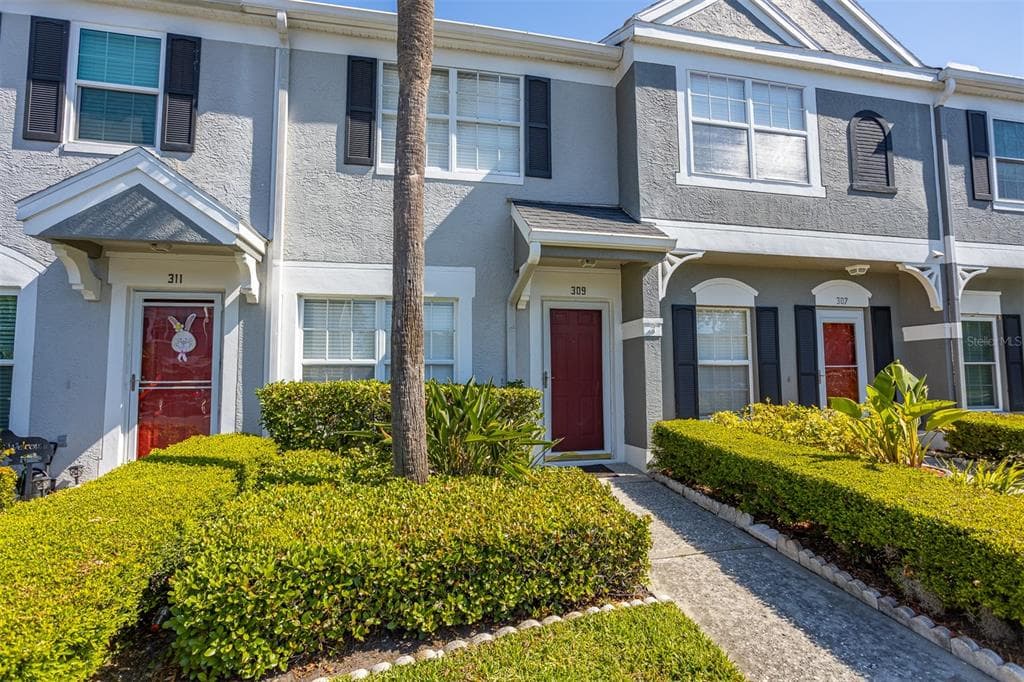 309 COUNTRYSIDE KEY BOULEVARD