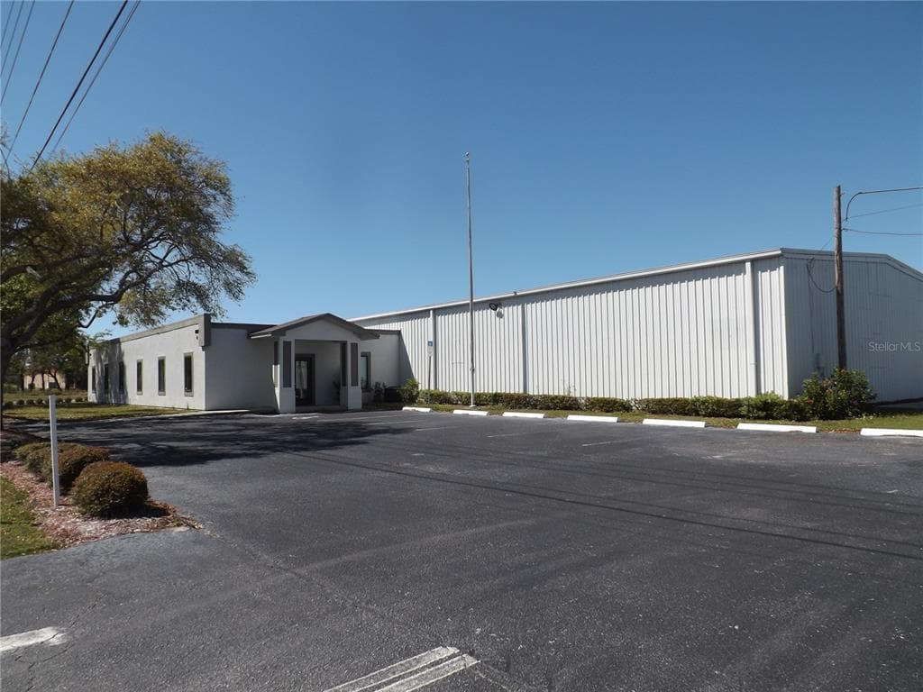 7003 114TH AVENUE LARGO, FL 33773