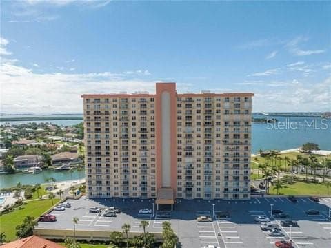 4900 BRITTANY DRIVE S UNIT 411 ST PETERSBURG, FL 33715