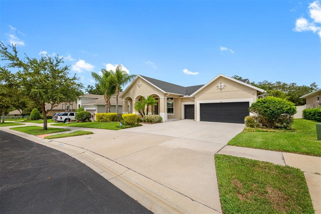 1301 CADENCE COURT BRANDON, FL 33511