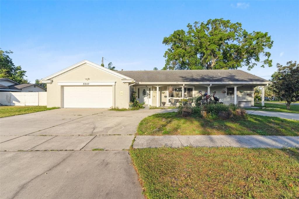 5547 KINGSWOOD DRIVE ORLANDO, FL 32810