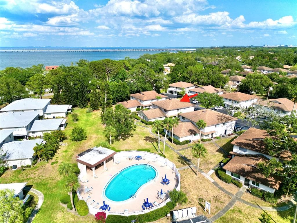 1821 BOUGH AVENUE UNIT 4 CLEARWATER, FL 33760