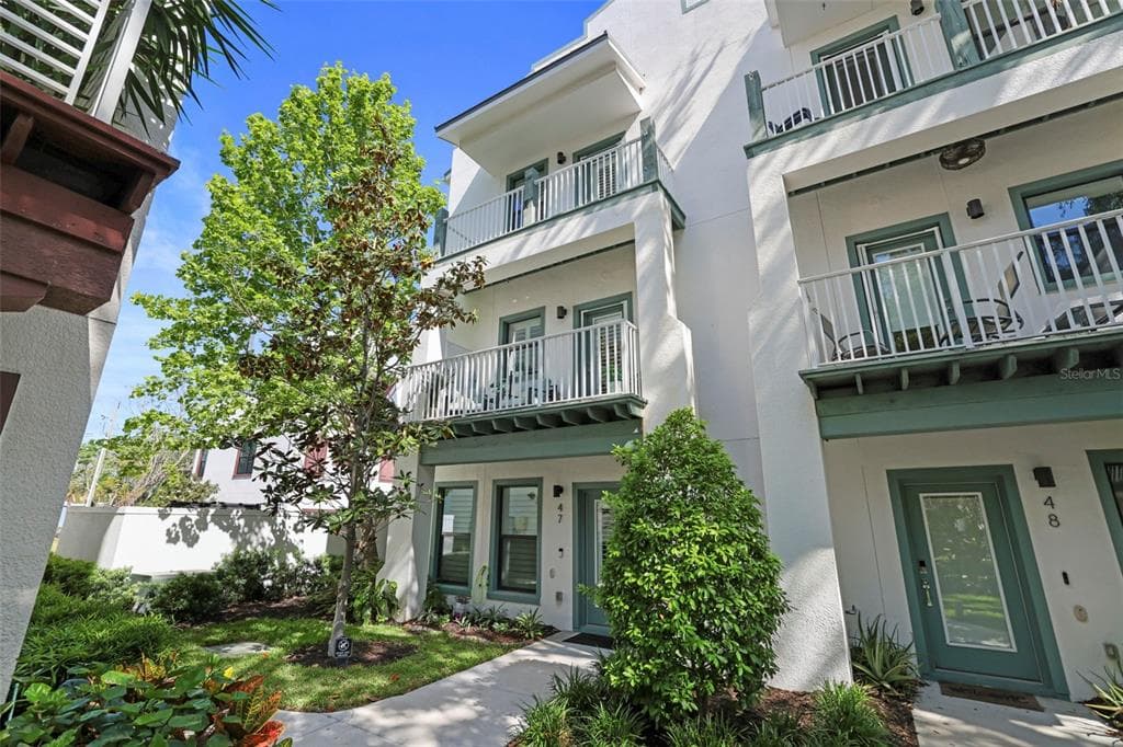 946 HIGHLAND AVENUE UNIT 47 DUNEDIN, FL 34698