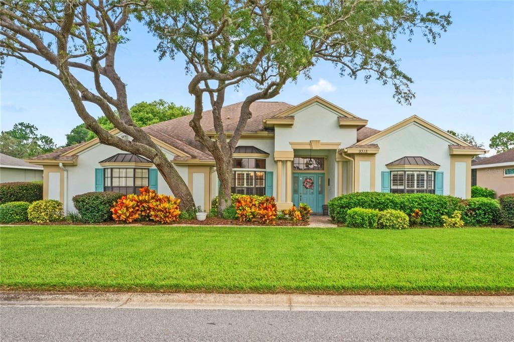 9315 FOX HOLLOW LANE WEEKI WACHEE, FL 34613