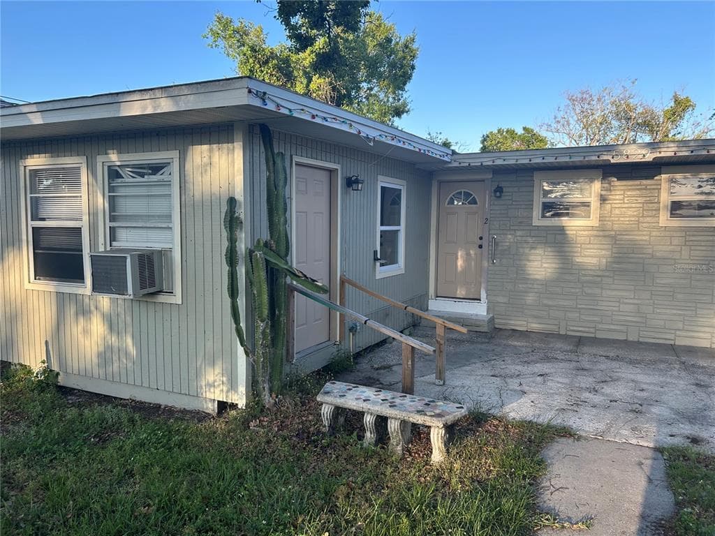 5829 32ND STREET N ST PETERSBURG, FL 33714