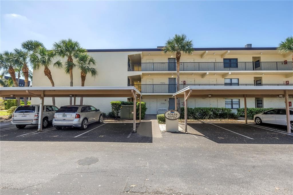 14255 ROSEMARY LANE UNIT 8219 LARGO, FL 33774