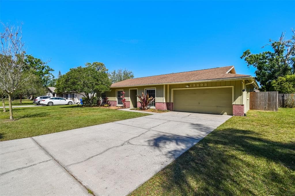 13803 CHERRY BROOK LANE TAMPA, FL 33618