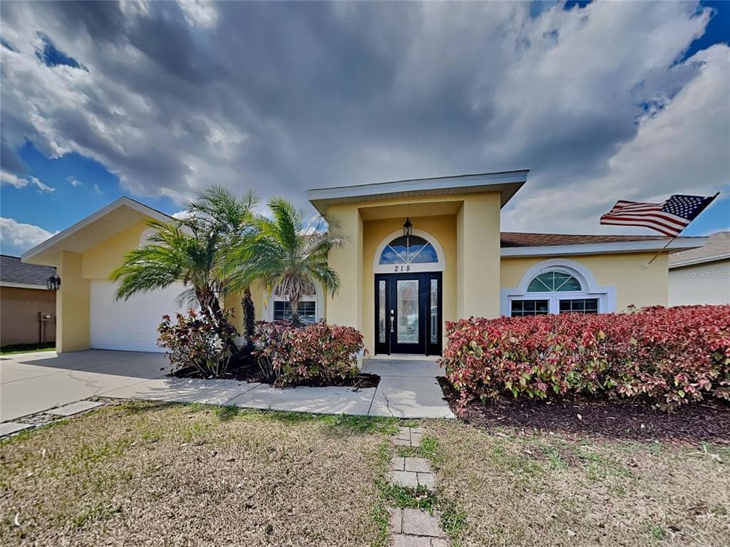 218 CLOVERDALE ROAD WINTER HAVEN, FL 33884