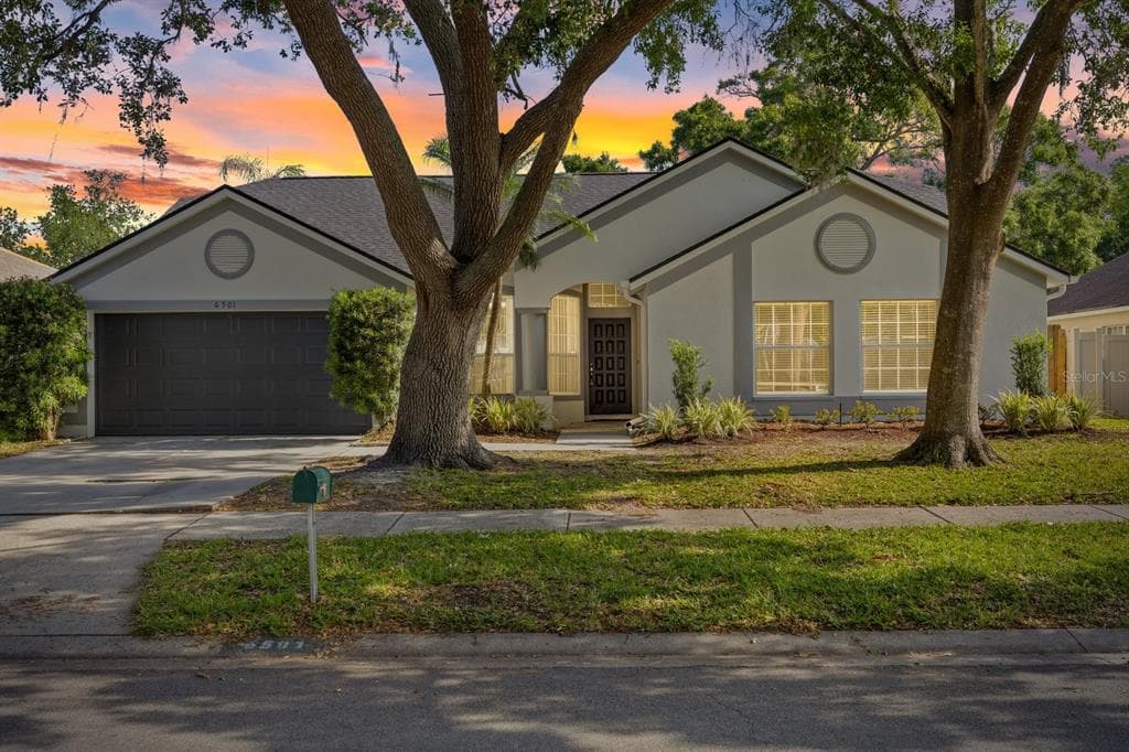 6501 APPALOOSA DRIVE