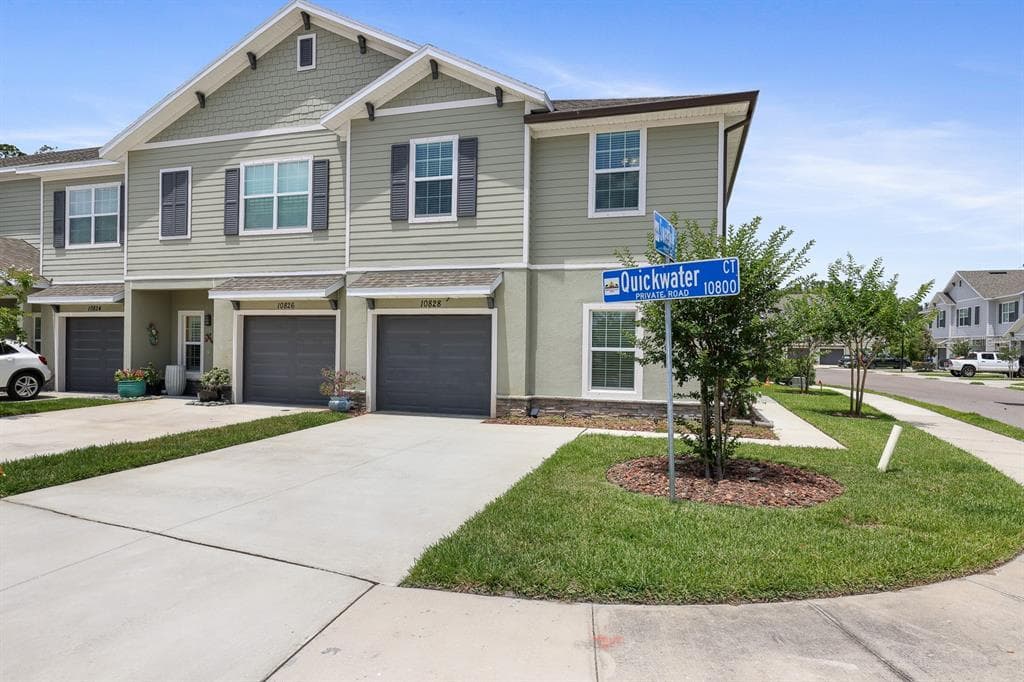 10828 QUICKWATER COURT RIVERVIEW, FL 33569
