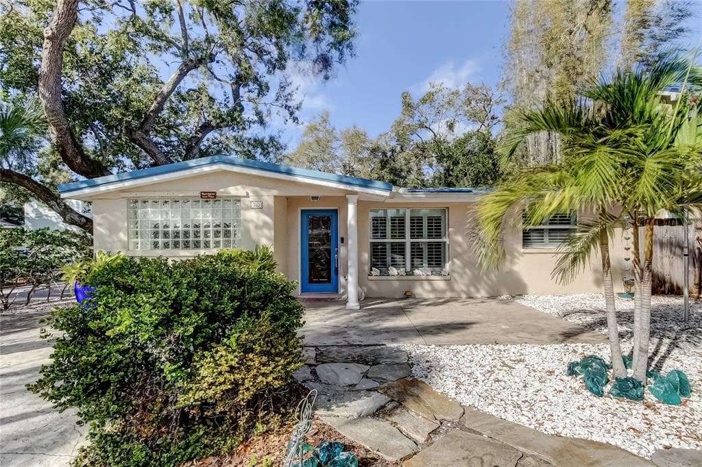 785 5TH STREET S SAFETY HARBOR, FL 34695