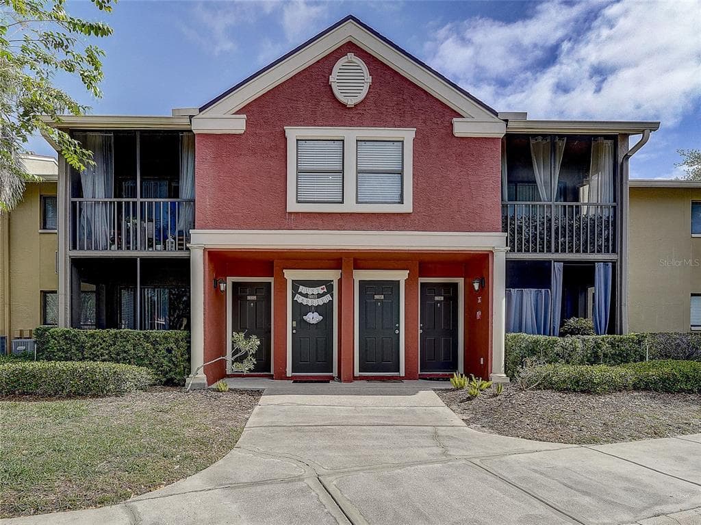 10509 WATERVIEW COURT TAMPA, FL 33615