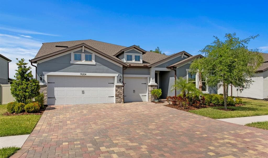 19204 BRIARBROOK DRIVE TAMPA, FL 33647