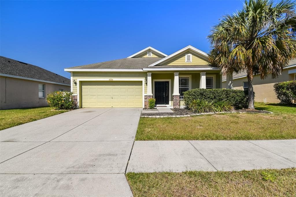 3015 AZALEA BLOSSOM DRIVE PLANT CITY, FL 33567