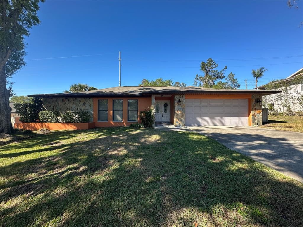 15 PINEWOOD TERRACE E PALM HARBOR, FL 34683