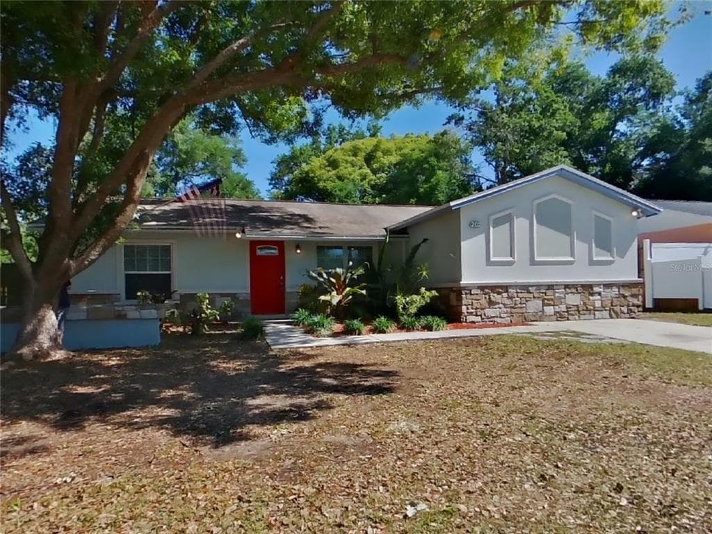 202 FAITHWAY DRIVE SEFFNER, FL 33584