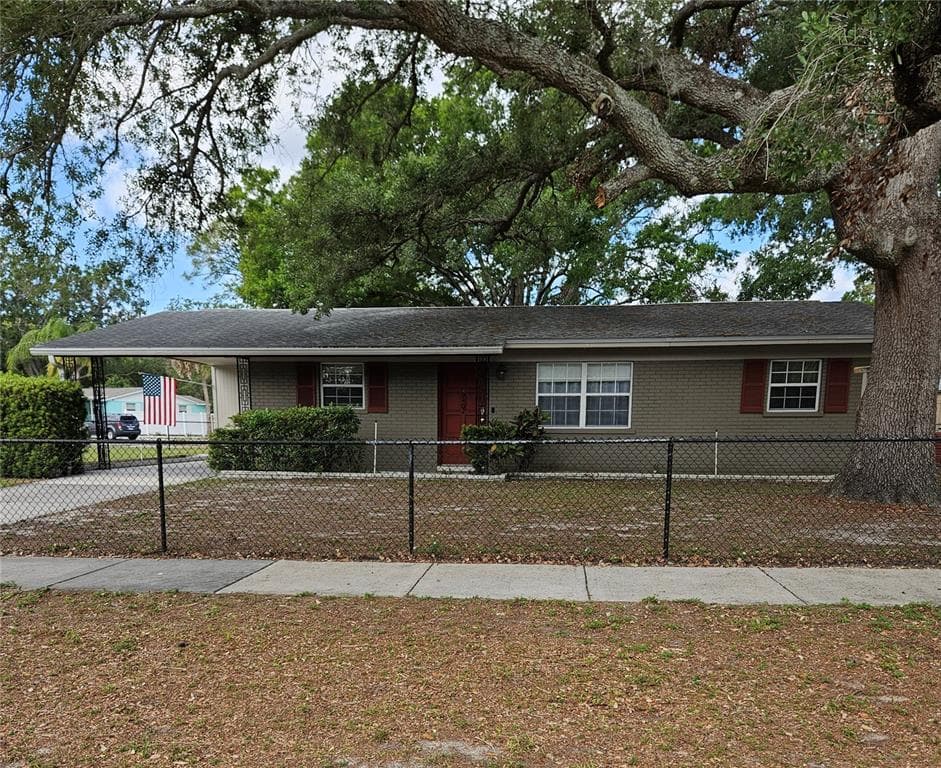 9402 N NEWPORT AVENUE TAMPA, FL 33612