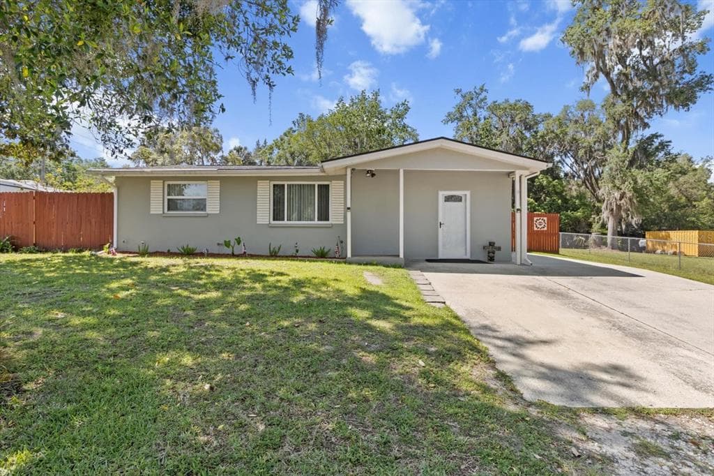 6264 W ARTER STREET CRYSTAL RIVER, FL 34429