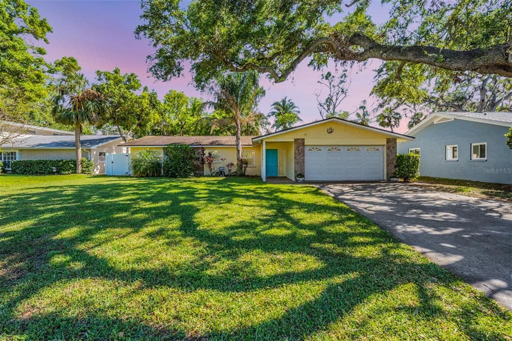 3079 KAPOK KOVE DRIVE CLEARWATER, FL 33759