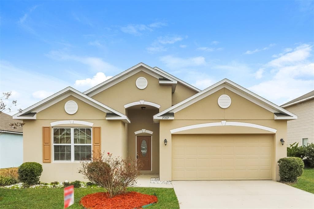 9069 GLOUCESTERSHIRE COURT JACKSONVILLE, FL 32219