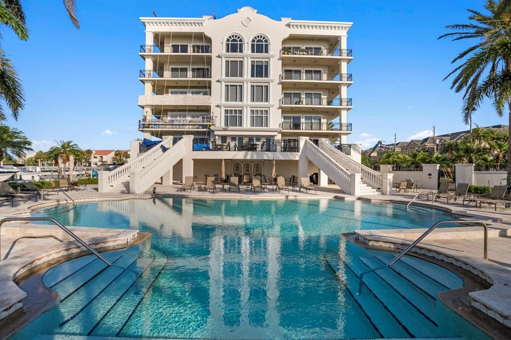 202 WINDWARD PASSAGE UNIT 208 CLEARWATER BEACH, FL 33767