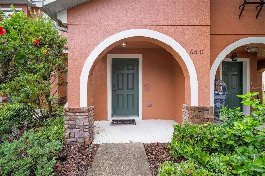6831 DARTMOUTH HILL STREET RIVERVIEW, FL 33578