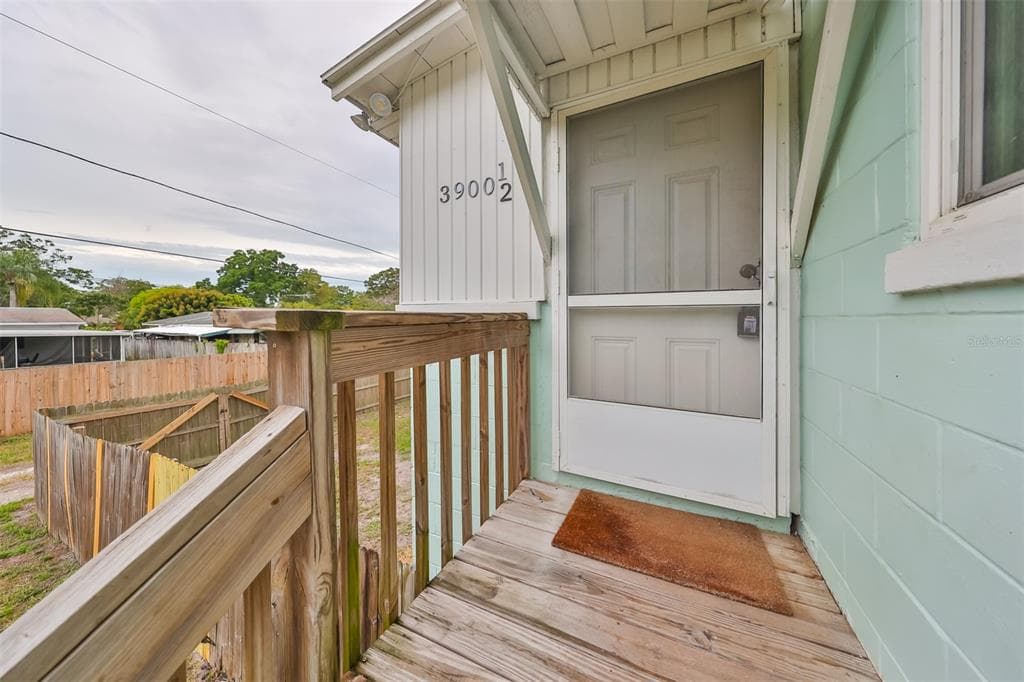 3900 52ND AVENUE N UNIT 1/2 ST PETERSBURG, FL 33714