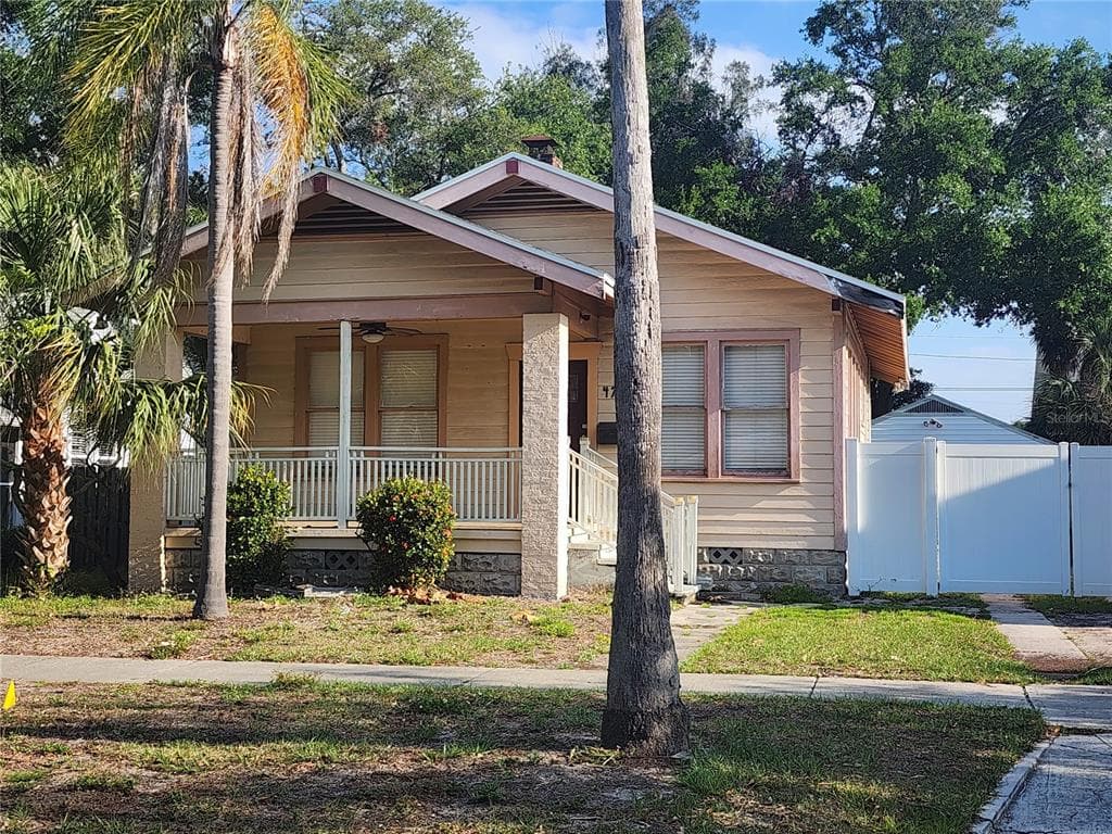 475 11TH AVENUE N ST PETERSBURG, FL 33701