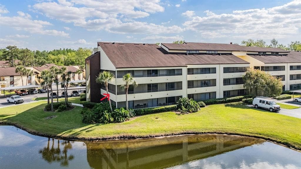 13610 S VILLAGE DRIVE UNIT 4212 TAMPA, FL 33618