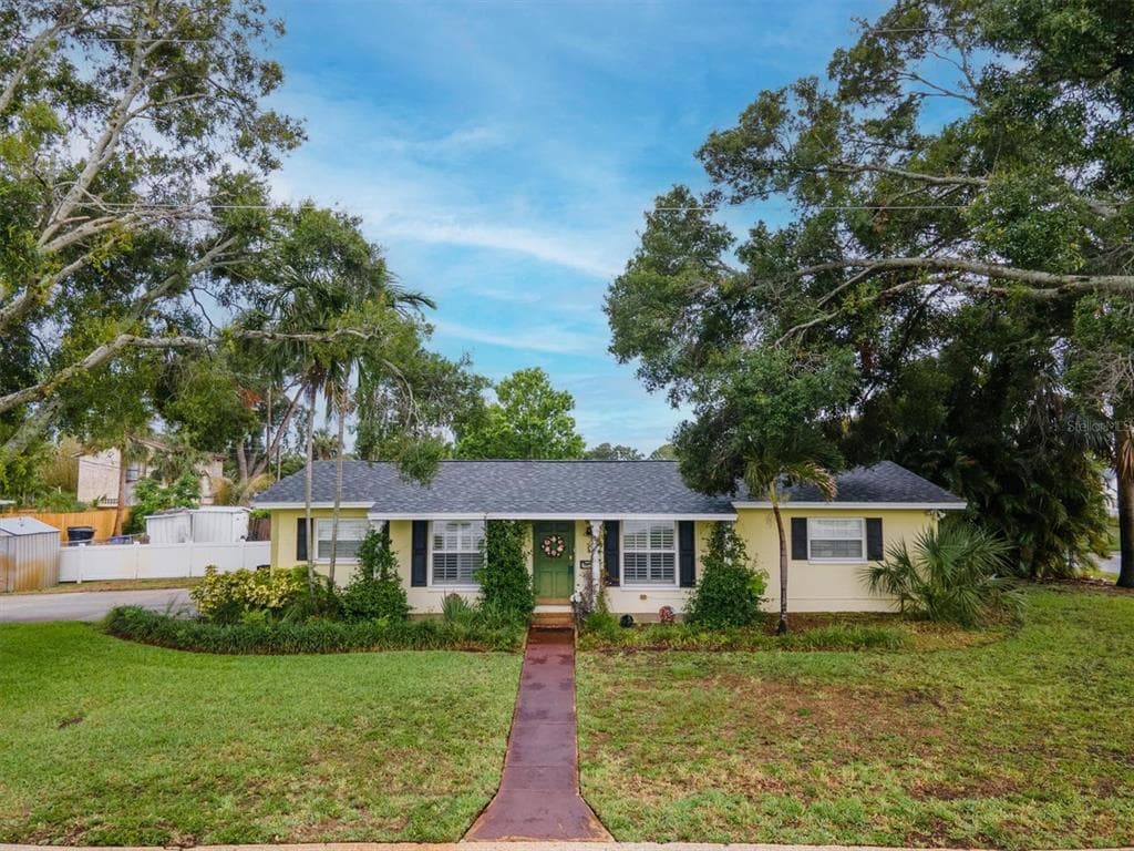 1180 39TH STREET N ST PETERSBURG, FL 33713