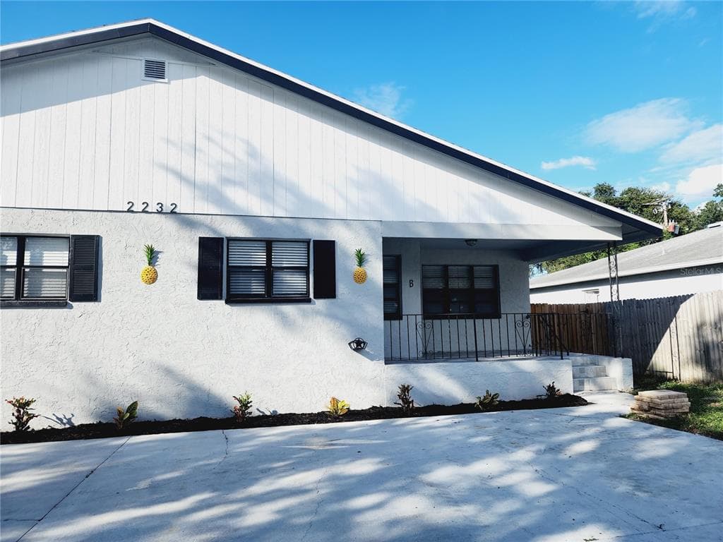 2232 PALMWOOD DRIVE UNIT B DUNEDIN, FL 34698