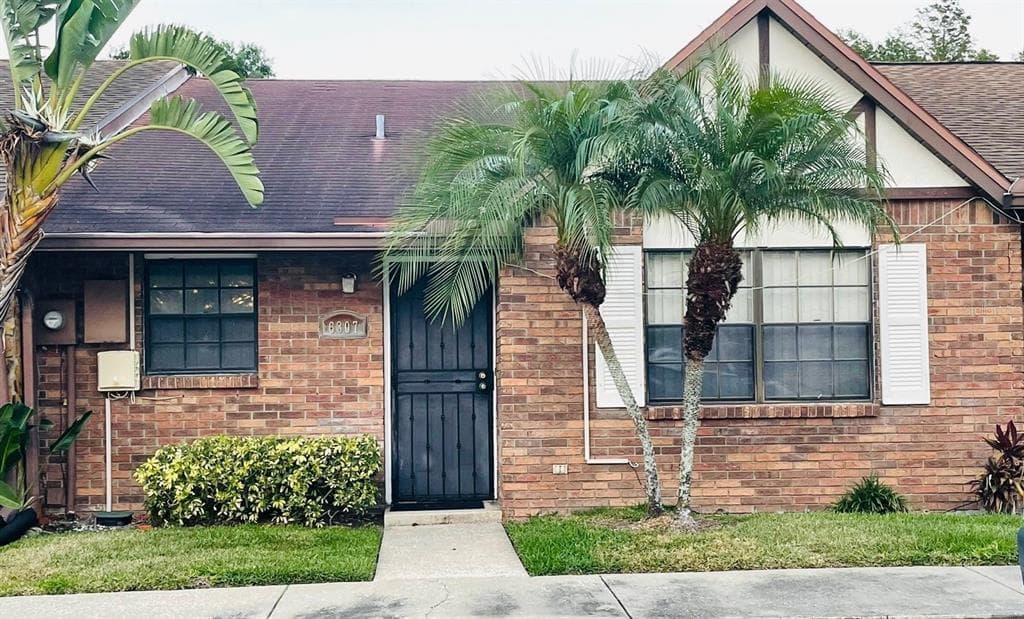 6307 MORNING SUN PLACE TAMPA, FL 33614