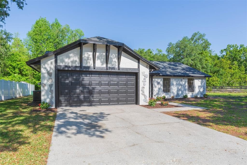 15410 WINTERWIND DRIVE TAMPA, FL 33624
