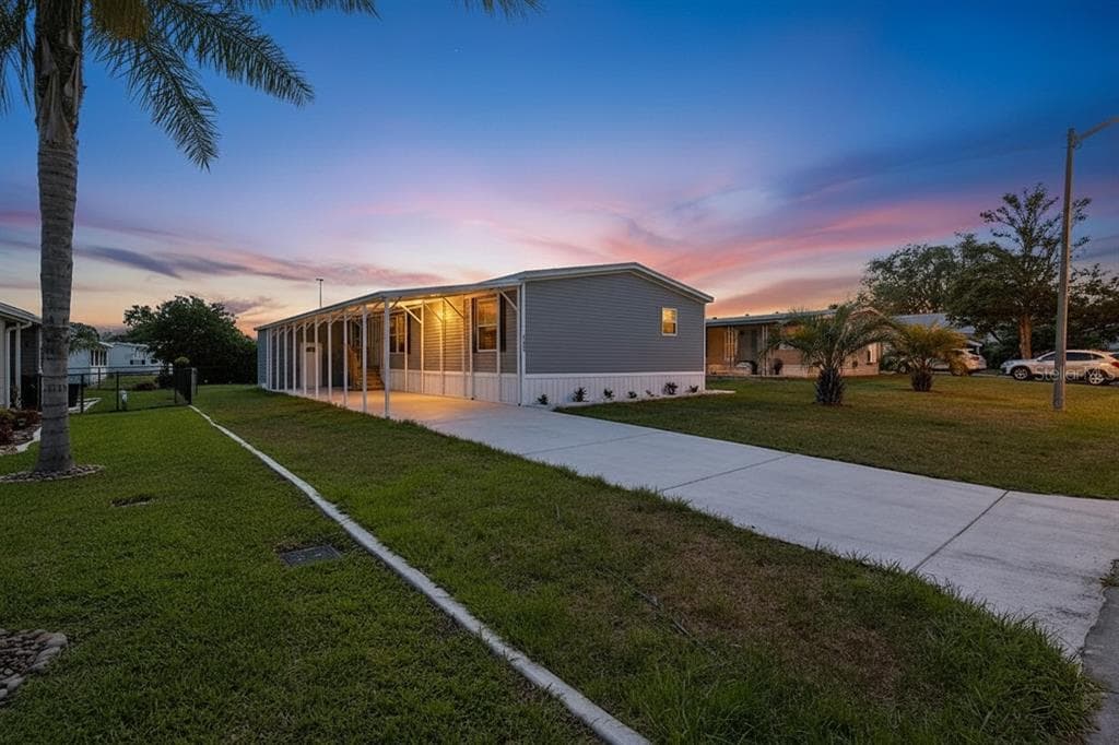 14383 DEHAVEN AVENUE BROOKSVILLE, FL 34613