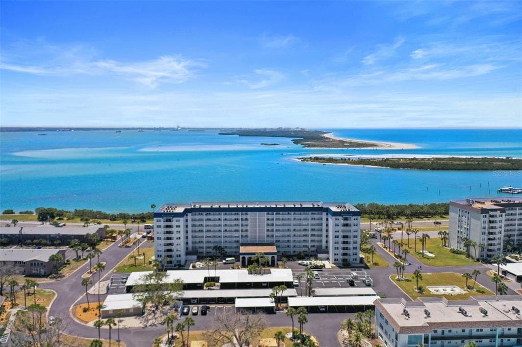 7 ELGIN PLACE UNIT 510 DUNEDIN, FL 34698